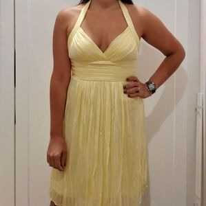 BCBG yellow flowy dress size 6